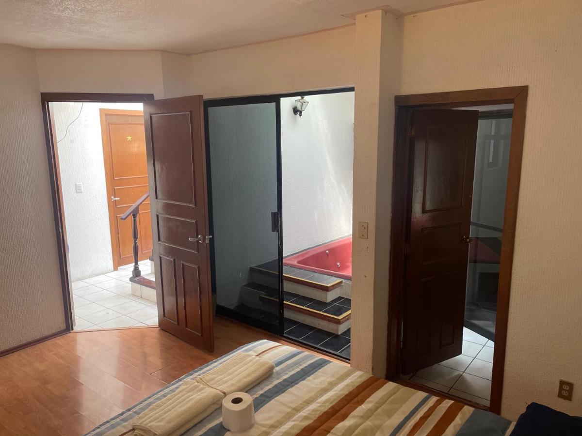 Comoda Habitacion A 10 Min Del Centro Historico De Керетаро Экстерьер фото