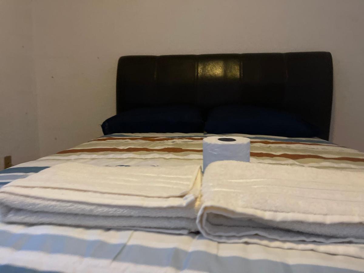 Comoda Habitacion A 10 Min Del Centro Historico De Керетаро Экстерьер фото